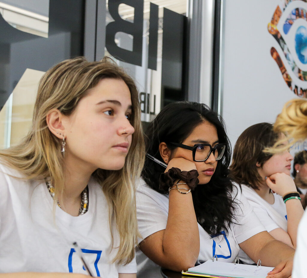 Advanced Diploma in Media & Communication